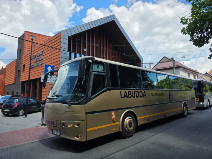 Bova Futura — 63 miejsca, Labudda Busreisen