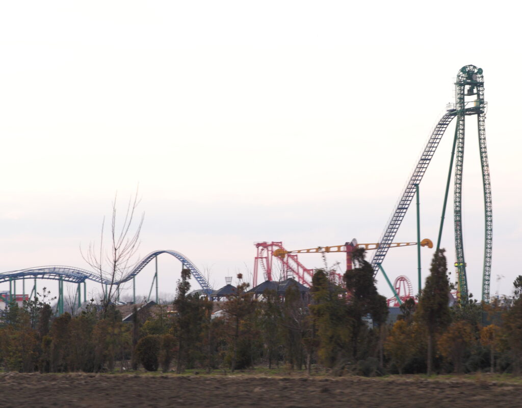 Roller coaster Speed w Energylandii